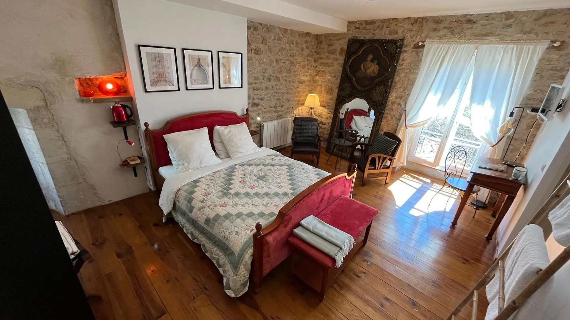 Sweet Home Cornelia Bruniquel